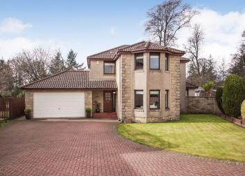 Detached house For Sale in Leven
