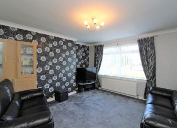 Terraced house For Sale in Leven