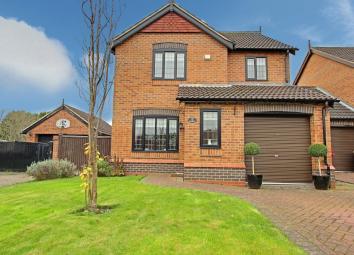 Detached house For Sale in Barrow-upon-Humber