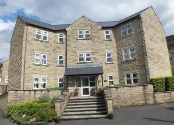 Flat For Sale in Stalybridge