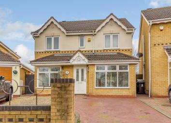 Detached house For Sale in Bilston