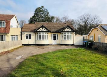Bungalow For Sale in Coventry