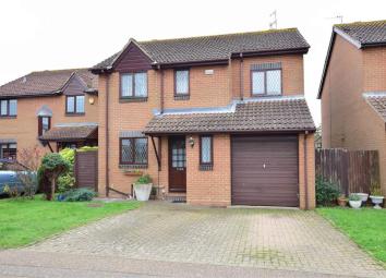 Detached house For Sale in Worthing