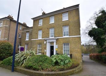 Flat For Sale in Maidstone