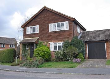 3 Bedroom Link-detached house for sale
