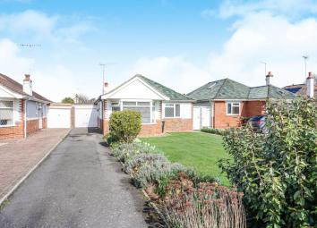Detached bungalow For Sale in Worthing