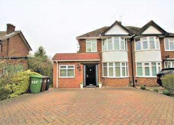 Semi-detached house For Sale in Potters Bar