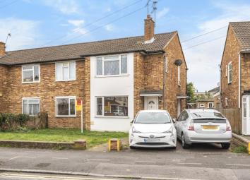 Maisonette For Sale in Slough