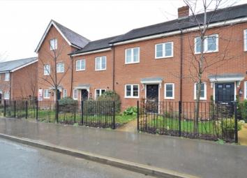 Terraced house For Sale in Aylesbury