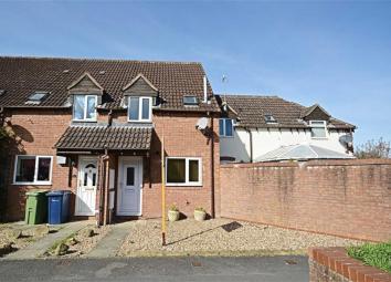 End terrace house To Rent in Tewkesbury