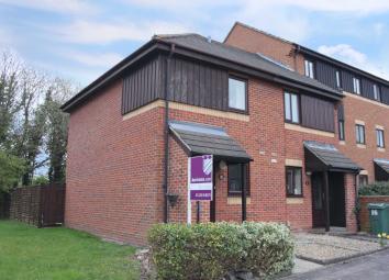 Semi-detached house For Sale in Didcot