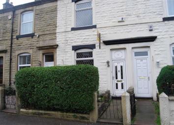 Terraced house To Rent in Bury
