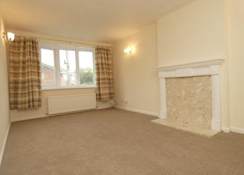 Bungalow For Sale in Sheffield
