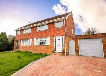 Semi-detached house For Sale in Hastings
