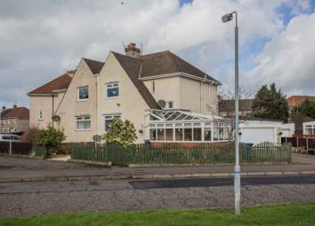Semi-detached house For Sale in Kilwinning