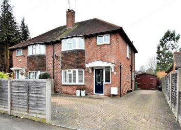 3 Bedroom Semi-detached house for sale