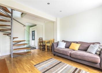 Terraced house For Sale in Windsor