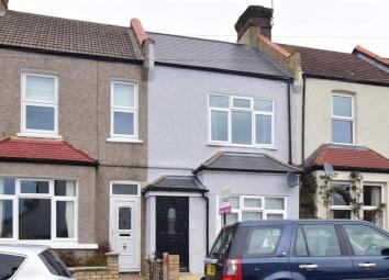 Terraced house For Sale in Sutton