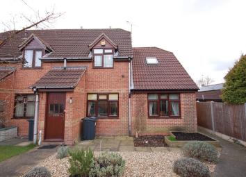 Semi-detached house To Rent in Belper