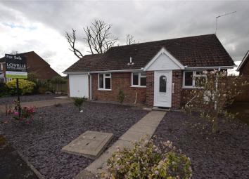 Bungalow For Sale in Gainsborough