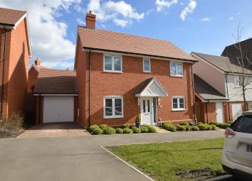 Detached house For Sale in Maidstone