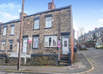 End terrace house For Sale in Barnsley