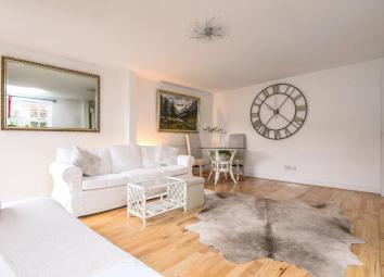 Flat For Sale in Wallingford