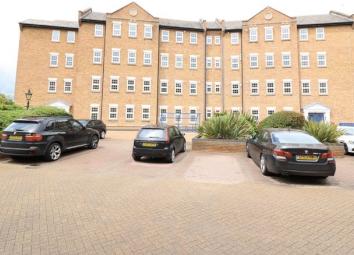 Studio To Rent in Barking