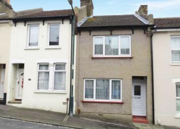 Terraced house For Sale in Rochester
