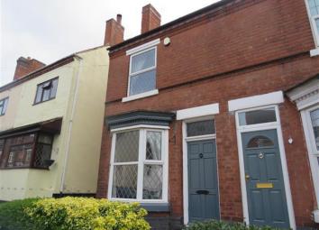 Semi-detached house To Rent in Cannock