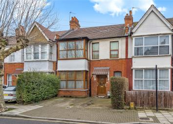 Terraced house For Sale in Harrow