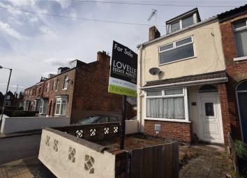 End terrace house For Sale in Gainsborough
