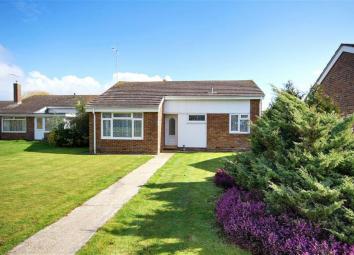 Detached bungalow For Sale in Worthing