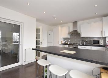 End terrace house To Rent in London