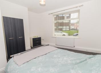 Terraced house To Rent in Manchester