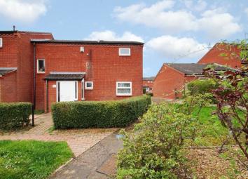 Terraced house For Sale in Redditch