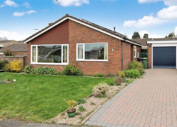 Detached bungalow For Sale in Ross-on-Wye