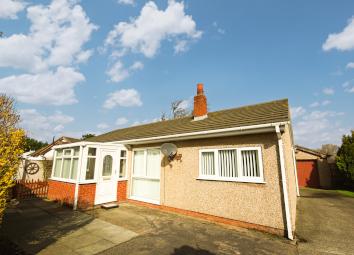 Detached bungalow For Sale in Holywell