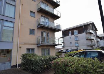 Flat For Sale in Barry