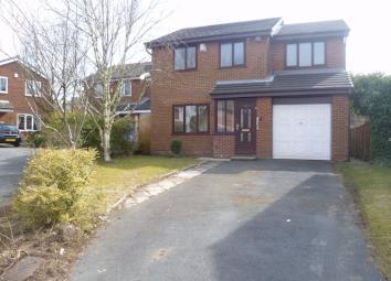 Detached house To Rent in Blackburn