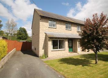 Semi-detached house To Rent in Oswestry