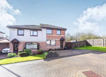 Semi-detached house For Sale in Johnstone