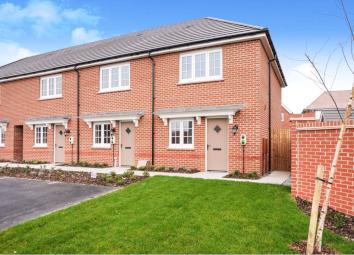 End terrace house For Sale in Huddersfield
