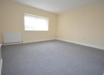 Studio To Rent in Darwen