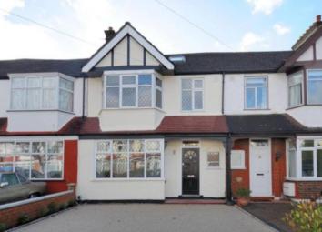 5 Bedrooms Terraced house for sale in Greenway, London SW20