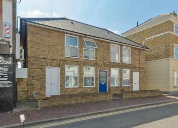 Flat To Rent in Sittingbourne
