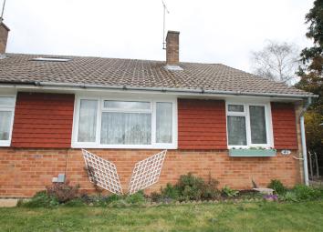 Detached bungalow To Rent in Wokingham