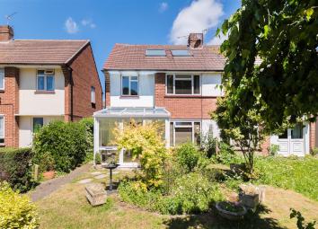Semi-detached house For Sale in Windsor