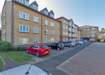 Flat To Rent in Sittingbourne