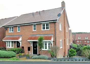 3 Bedroom End terrace house for sale